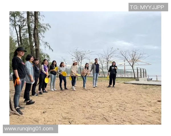 飞盘焦点：杭州飞盘队的团队协作探讨